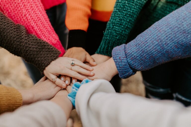 How To Start Meaningful Conversations Online